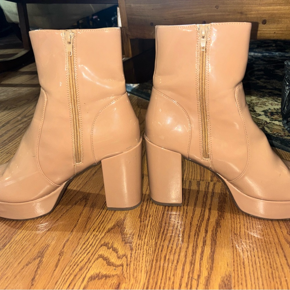 Stylish Tan Ankle Boots for Women